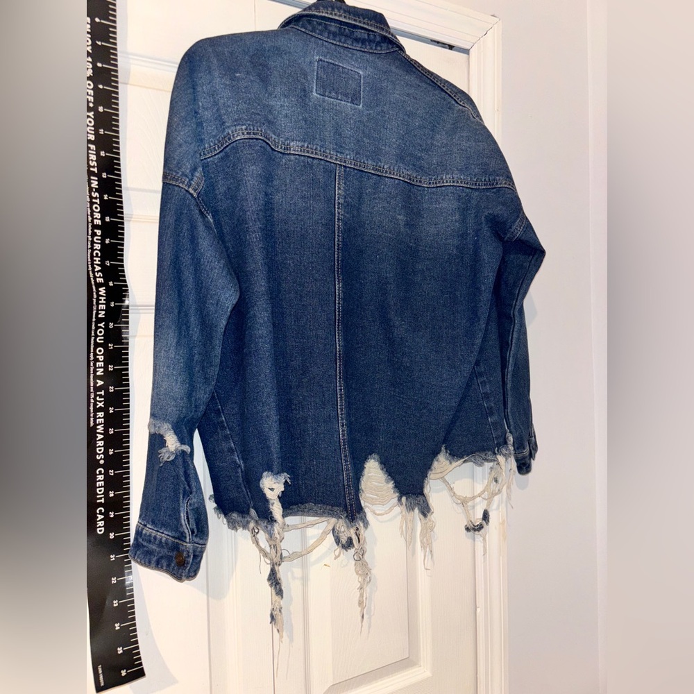 Distressed Denim Jacket brand new nwot rare thrashed ladies M - Picture 10 of 15